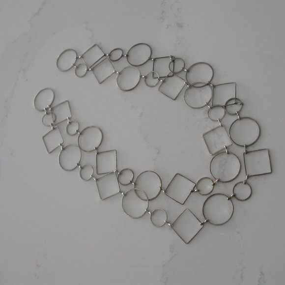 Circle and Square Chain Necklace - Picture 1 of 3